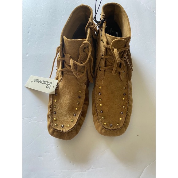 No Boundaries Shoes - No Boundaries Womens Tan Faux Suede Fringe Studded Moccasin Booties Size 8 NEW